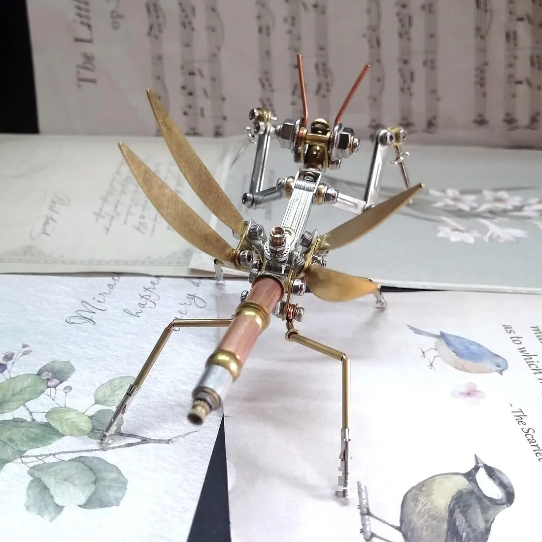 3D Metal Puzzles, 3D DIY Mechanical Small Mantis Model Kit, Insect Metal DIY Assembly Model, 3D Jigsaw Puzzle Desk Ornament Kit Craft Toys (150PCS )