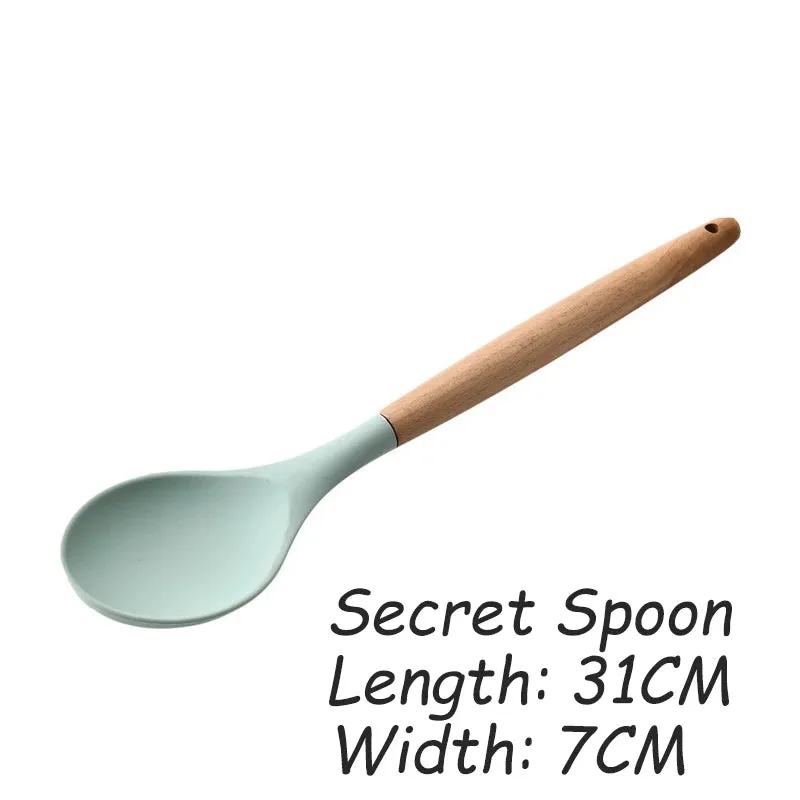 Green Silicone Utensils Cooking Kitchenware Tool Set With Wooden Multifunction Handle Non-Stick Spatula Ladle Egg Beaters Shovel