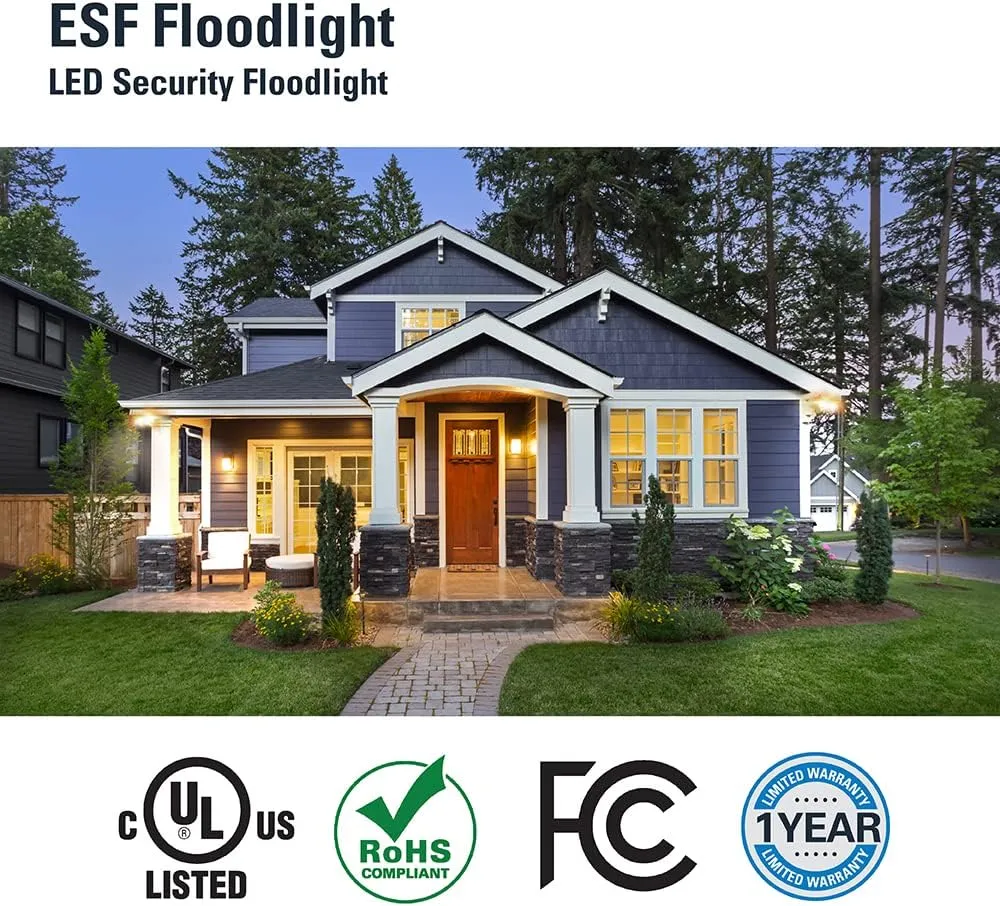 HALO Outdoor LED Flood & Security Light 2372 Lumens White