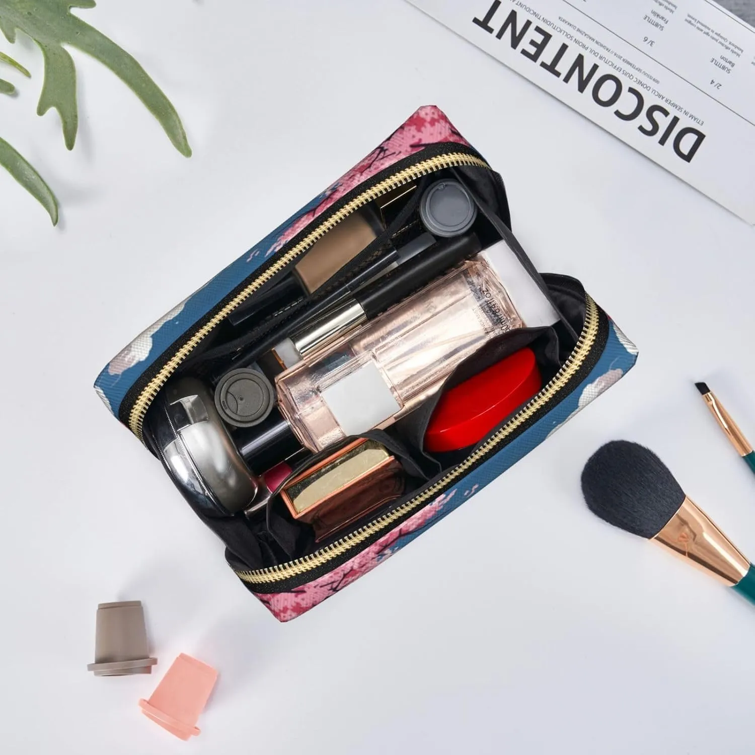 Japan Mount Fuji Landscape Toiletry Pouch, Travel-Friendly Makeup Organizer For Makeup Brushes, Lipsticks
