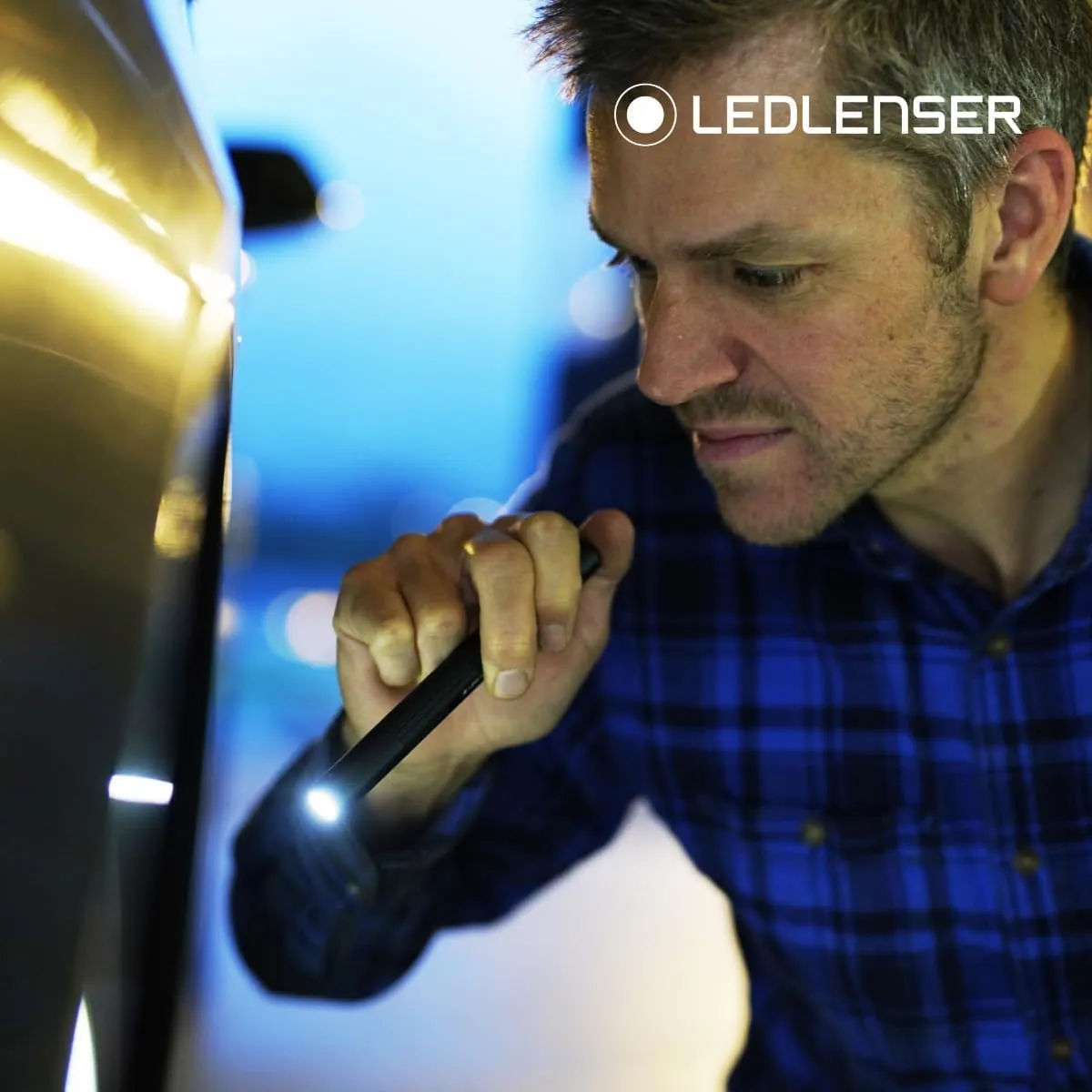 Ledlenser 502598 P4 Core Handy Light, Pen Light, Compatible with Alkaline Batteries
