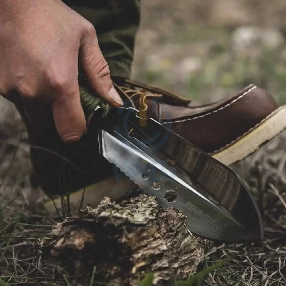 Naturehike Multi-Functional Outdoor Hand Shovel - Silver