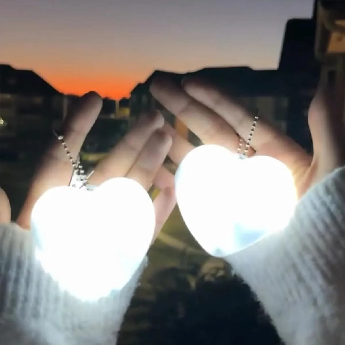 Purse Glow Heart Light, Heart-Shaped LED Purse Light – Automatic Sensor Handbag Light, Small Portable Glow Purse Light, Pc Touch Handbag Light, Best Gifts for Women Mother Friends(Heart*3)
