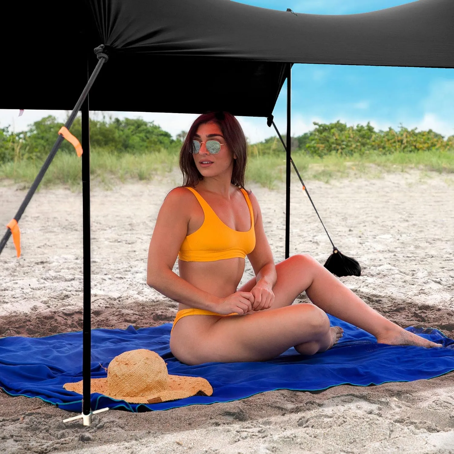 Red Suricata Family Beach Tent & Canopy, UPF50 Sun Shade, 4 Aluminum Poles, Sand Shovel, Large Portable Sun Shelter