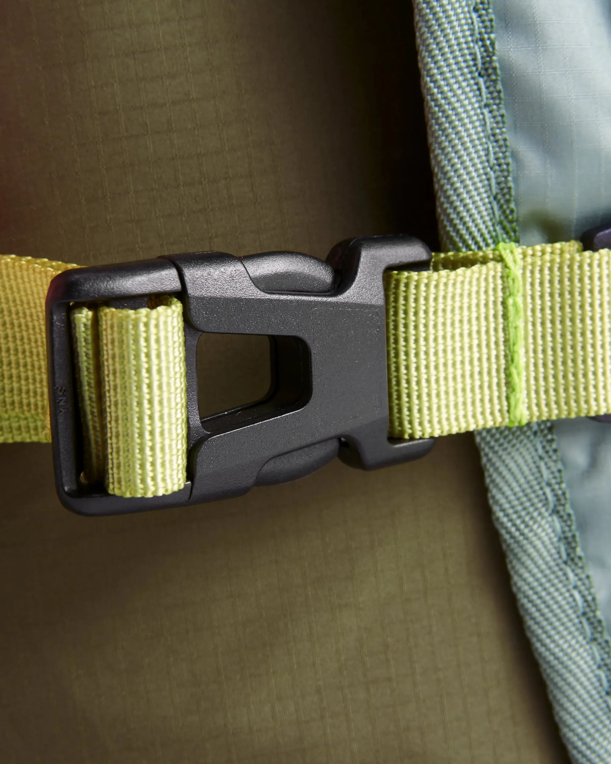 Trail Light Recycled Packable Backpack - Khaki Green
