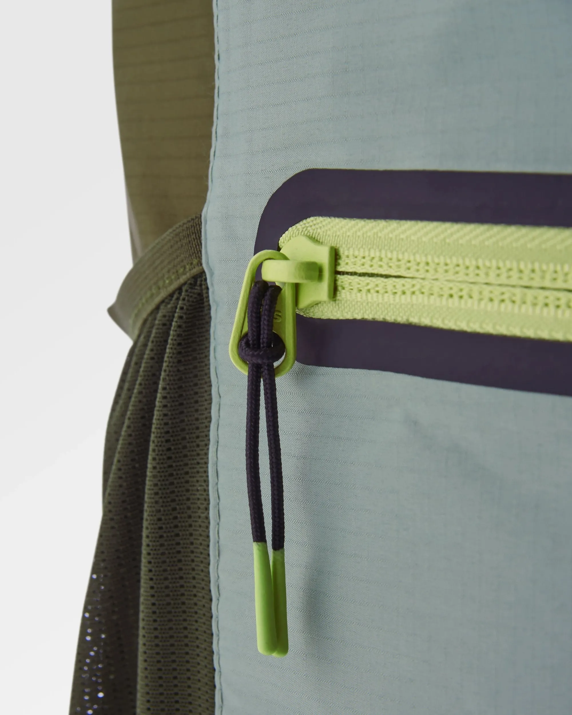 Trail Light Recycled Packable Backpack - Khaki Green
