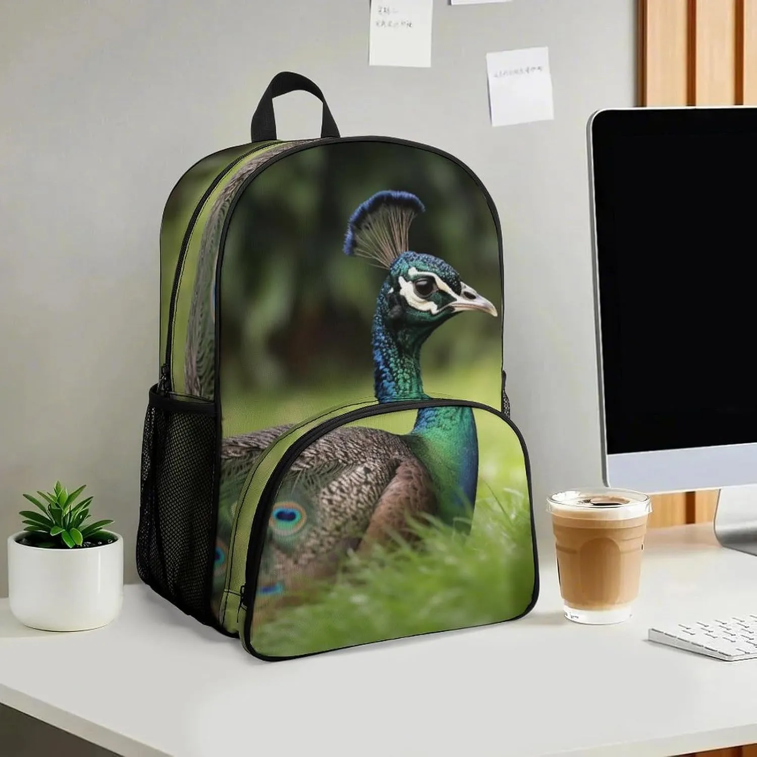 Travel Backpack for Women Men Lightweight 17 Inch Laptop Bag Animals That Open Their Tails Backpack Casual Daypack