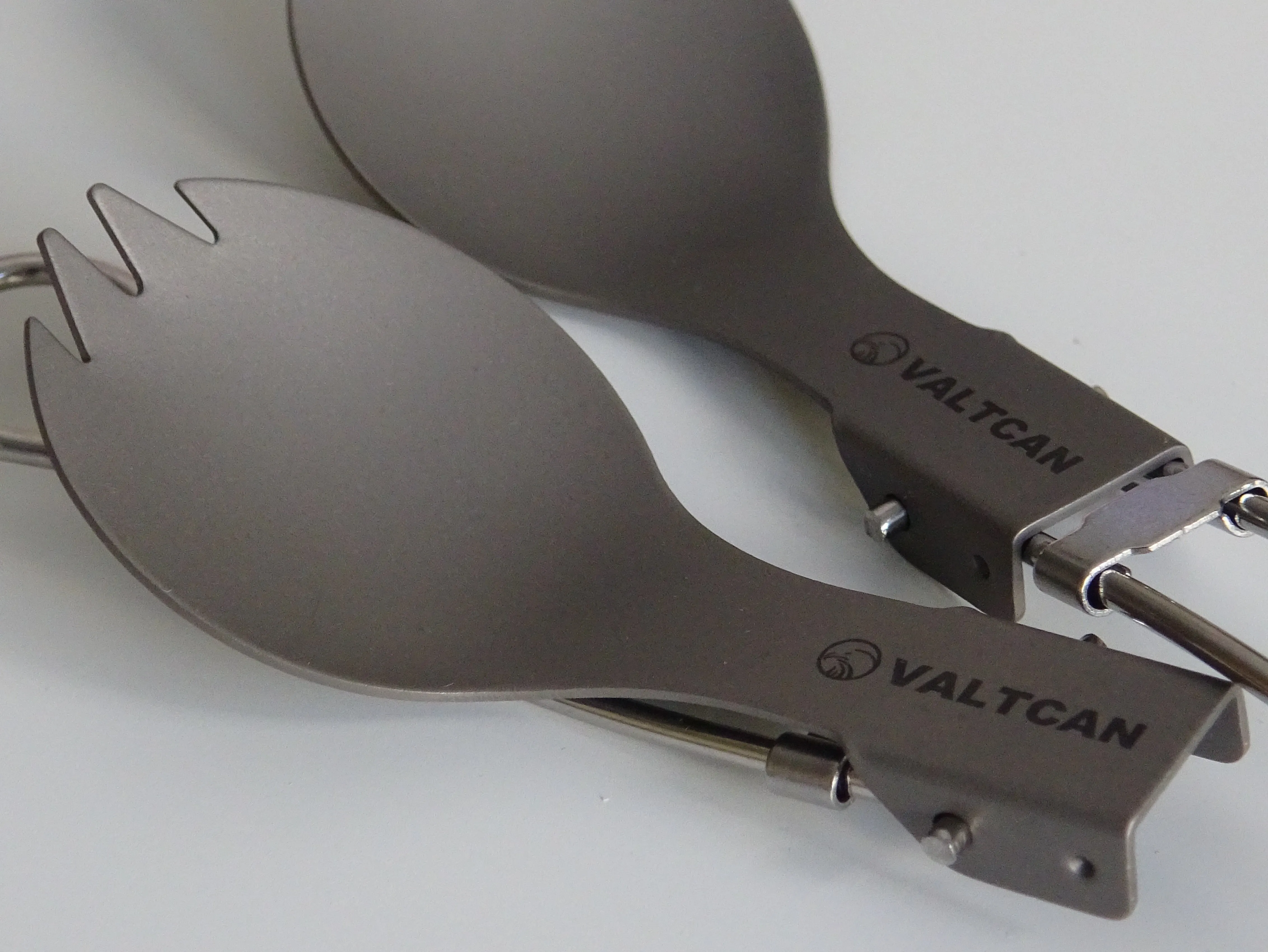 Valtcan Titanium Folding Spork Set with Carrying Bag 2 Pack 18.4g