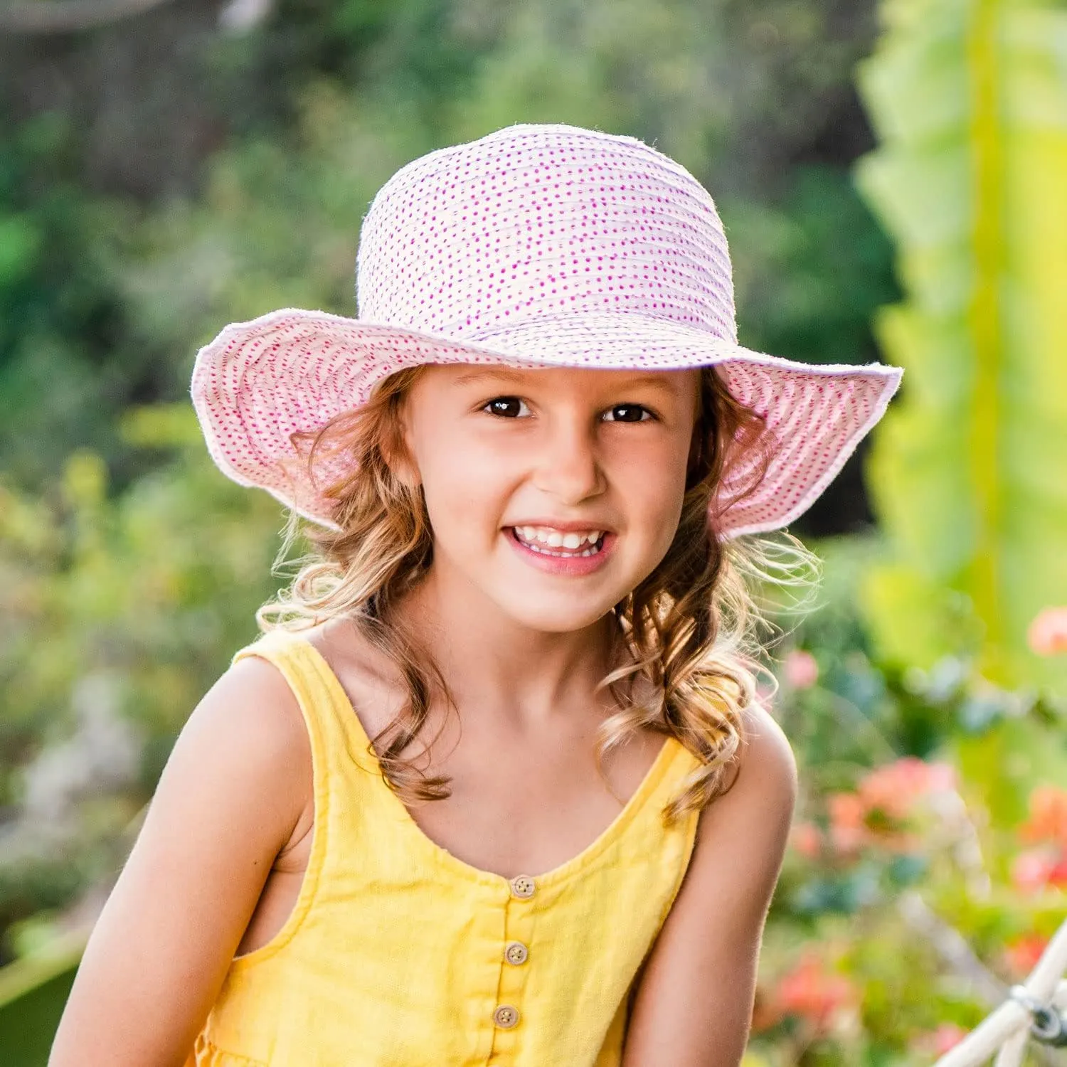 Wallaroo Hat Company – Kid's Scrunchie Sun Hat – UPF 50 , Packable, Adjustable Size for 2-5 Years, X-Small – for Outdoor Play
